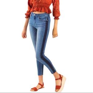Harper Heritage Jeans dark wash with stretch Mid Rise